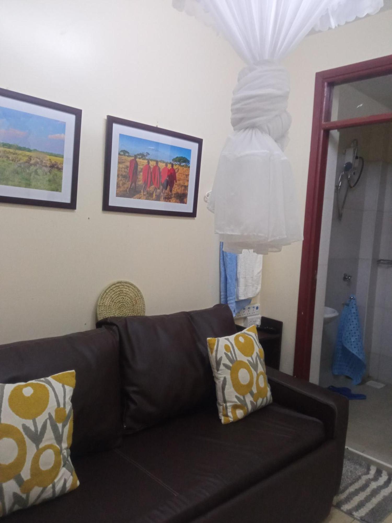 Madini Furnished Apartment 1 Near Jkia Sgr Nairobi Exterior photo